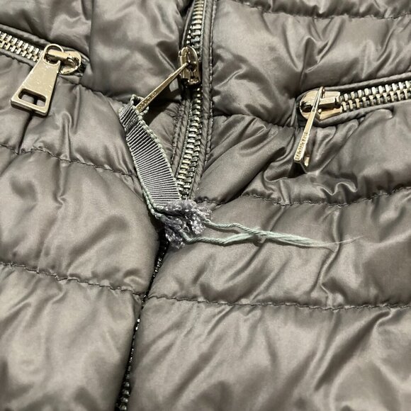 Moncler Women's Size 2 Agatelon Zipped Quilted Puffer Coat Silver Grey - Picture 4 of 16